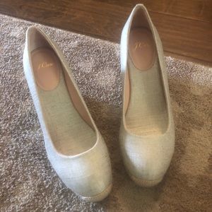 Size 8.5 new J Crew linen gold wedge